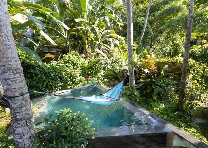 Ubud Villas 別荘 ウブド