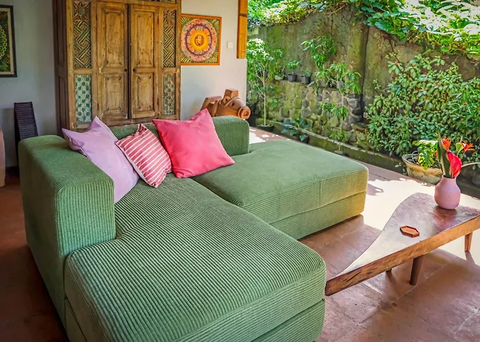 別荘 Ubud Villas ウブド